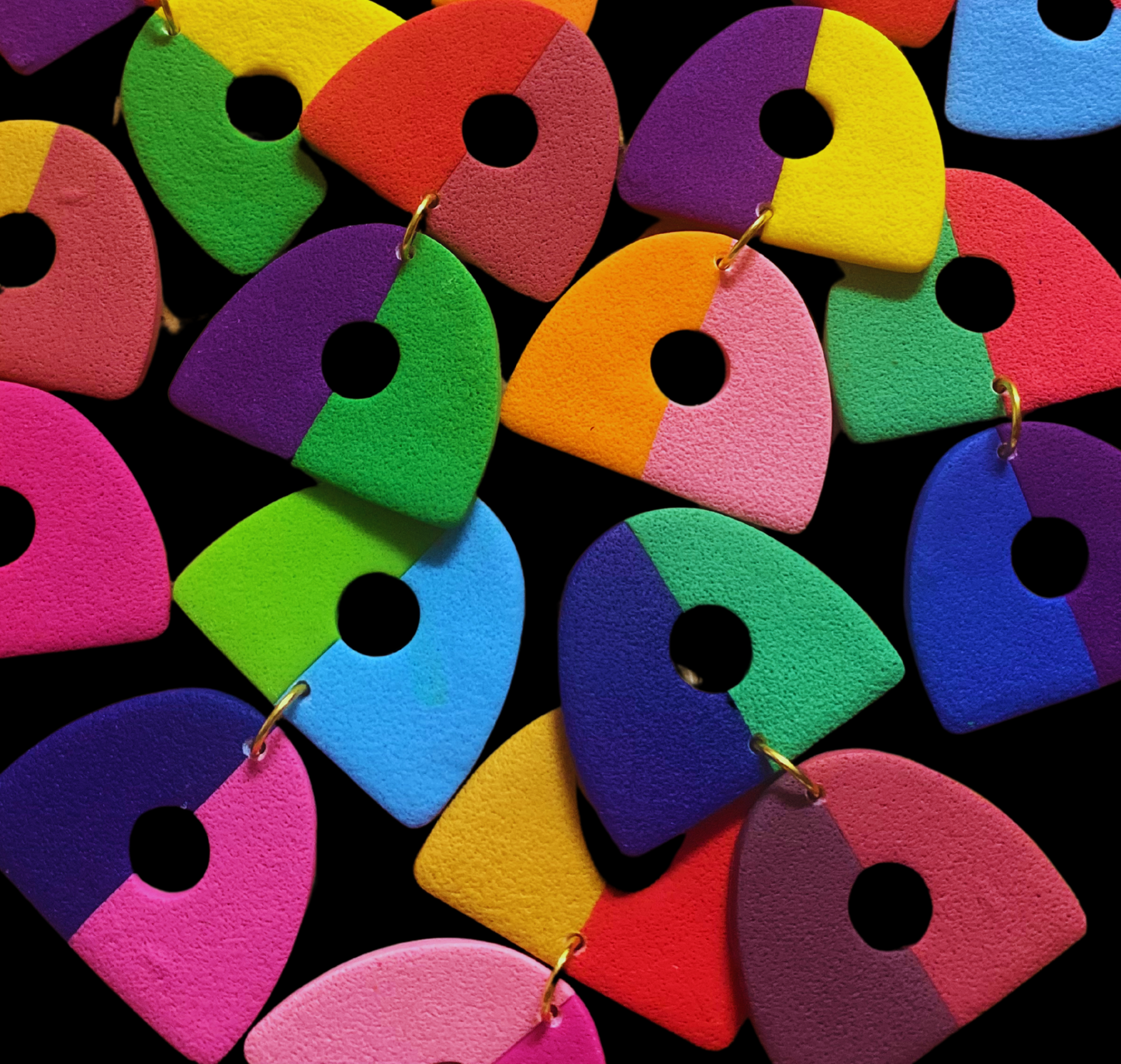 MONTEGO Earrings