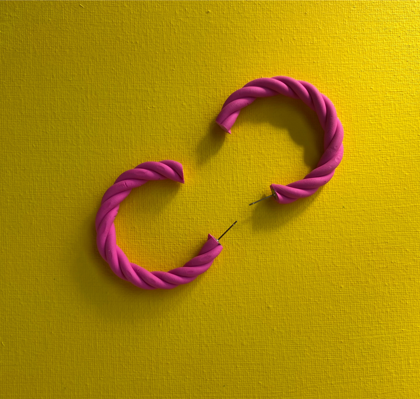 TWISTED Hoops